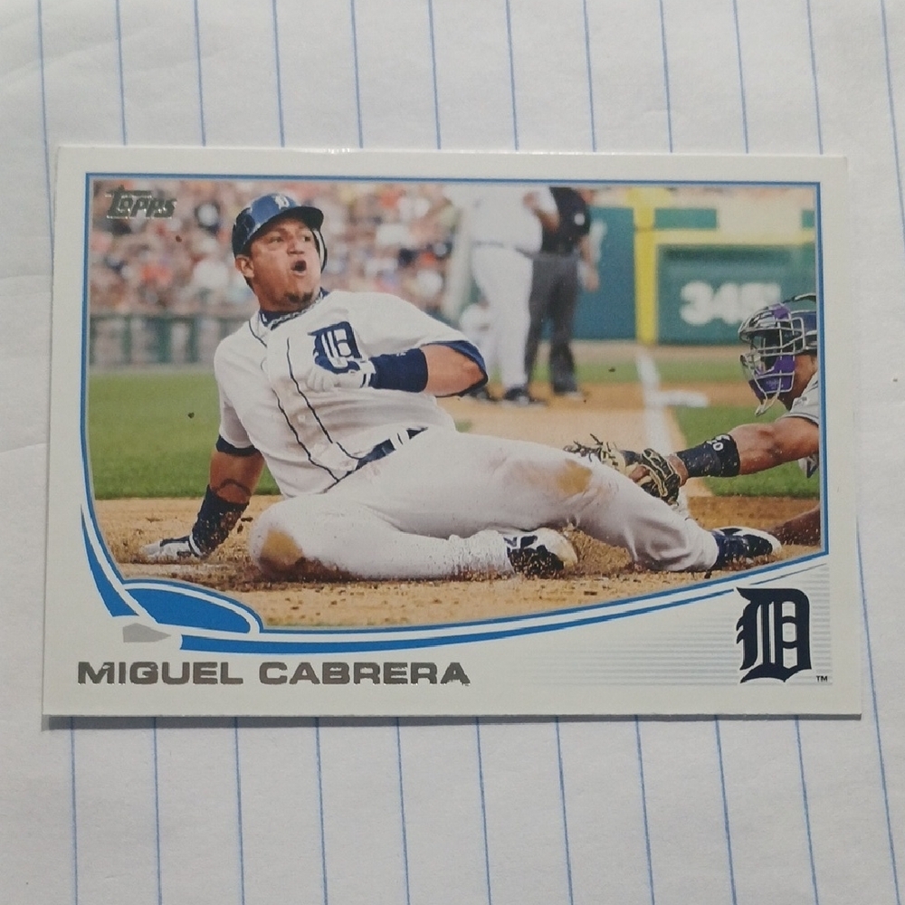 Topps White and Blue Baseball Card